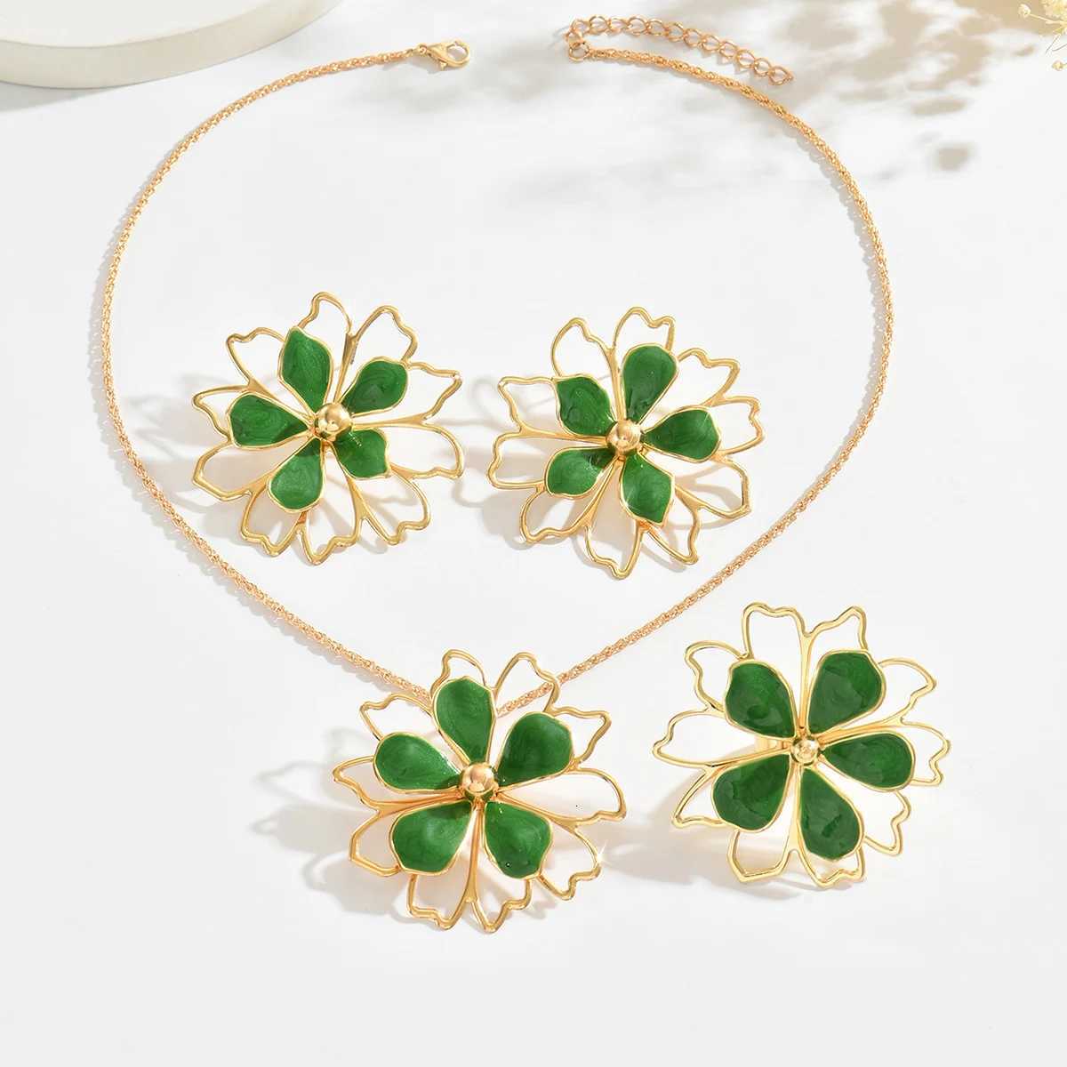 Trendy Colorful Hollow Enamel Flower Earrings Necklaces Rings for Women Bohemian Exquisite Floral Jewelry Sets Summer Accessories X250718