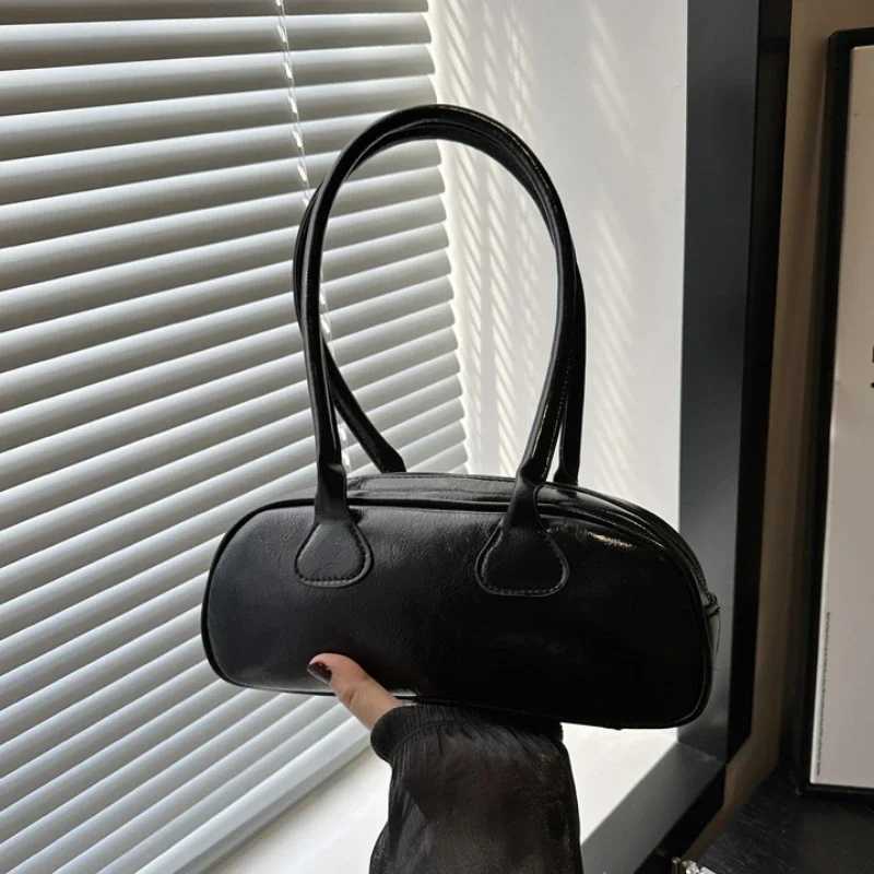 Advanced Sense Pu Zipper Ladies Shoulder Bags Trend 2025 Light Luxury Hot Sale Tote Bags for Women New Womens BagsXJ250718