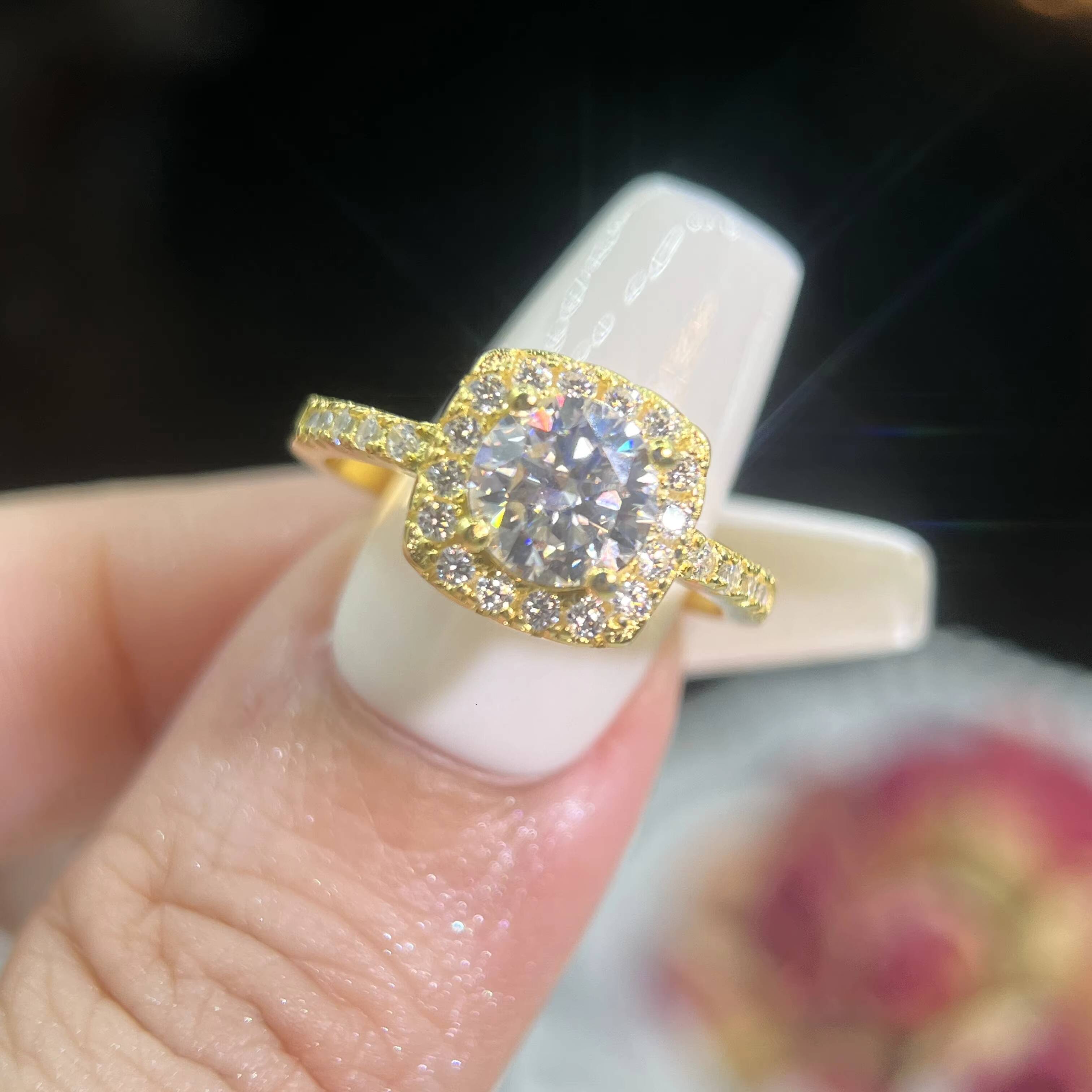 Yellow Gold-plated Silver S925 D VVS Moissanite Diamond Ring Luxury Jewelry Engagement Wedding Ring for Women Ring