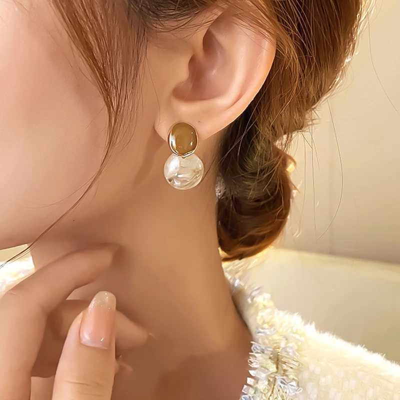 Brown Enamel Oil Beige Acrylic Dangle Earrings for Women Irregular Double Oval Drop Earrings Statement Geetry Trendy Jewelry X250718