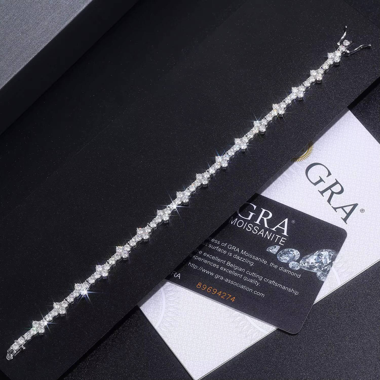 Hip Hop Jewelry Fine Chain Four Leaf Clover Tennis Chain Bracelet for Women/Girls 18K Gold Plated CZ Diamond Tennis Bracelet