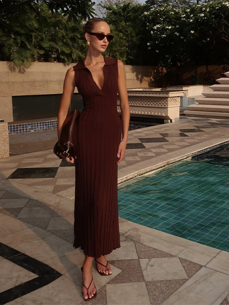 Elegant Knitted Pleated Long Dress For Women Slim Sleeveless Polo Neck A-line Evening Party Dresses Commuting Holiday Lady Robe 250715