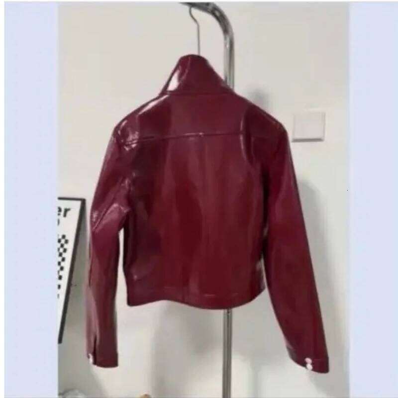 Trendy French Niche Classic Silhouette Lapel PU Texture Glossy Leather Short Jacket Top