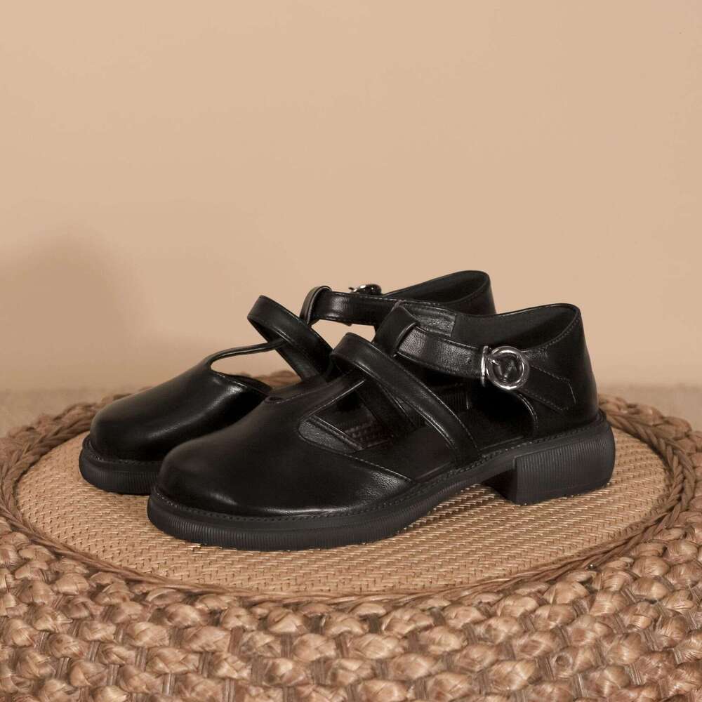 Summer 2025 French Comfortable Single Fashion Roman Style Hollow Mary Jane Shoes Women's Closed Toe Sandals