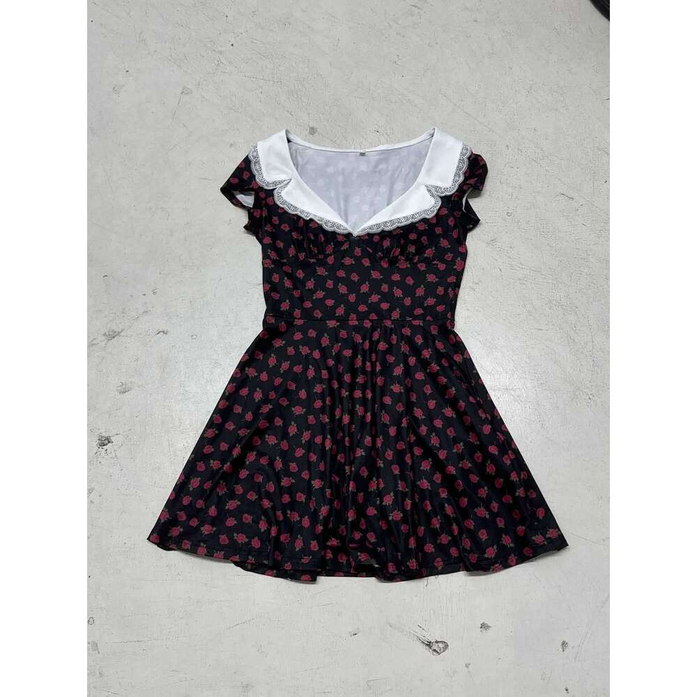 V-Neck Sleeve With Rose Floral Print, Sweet And Spicy Style, Waist-Cinching A-Line Short Dress B5