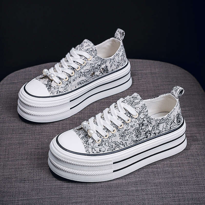 2025 Spring Season New Thick-Soled Canvas for Women Round Toe Student Free shipping Casual Shoes Painted Height-Increasing Free shipping Sneakers BR60
