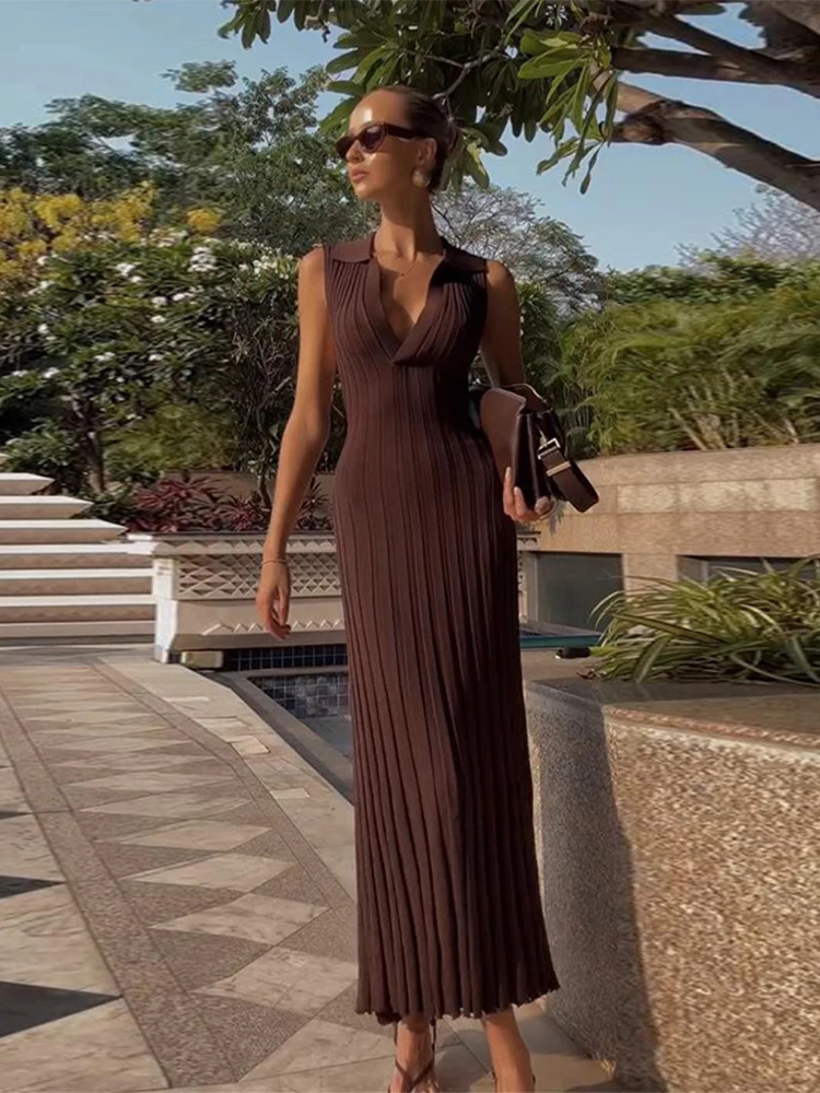 Elegant Knitted Pleated Long Dress For Women Slim Sleeveless Polo Neck A-line Evening Party Dresses Commuting Holiday Lady Robe 250715