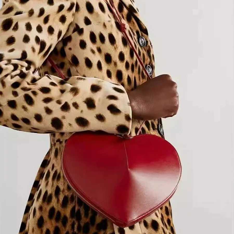 Pu Leather Love Shape Shoulder Bag for Women Handbag Fashion Crossbody Bags Vintage Irregularity Underarm Bag Mobile phone bag Z250718