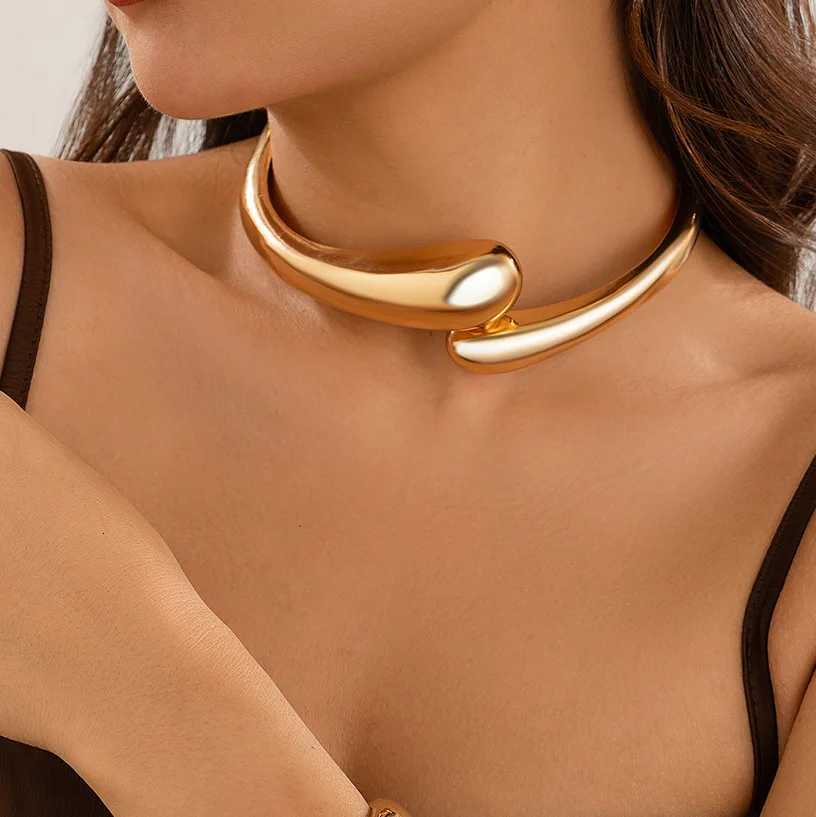 Hyperbole Water Drop Spring Open Necklaces Bangles Earrings Set For Women Punk Geometric Gold Silver Color Metal Jewelry Set X250718