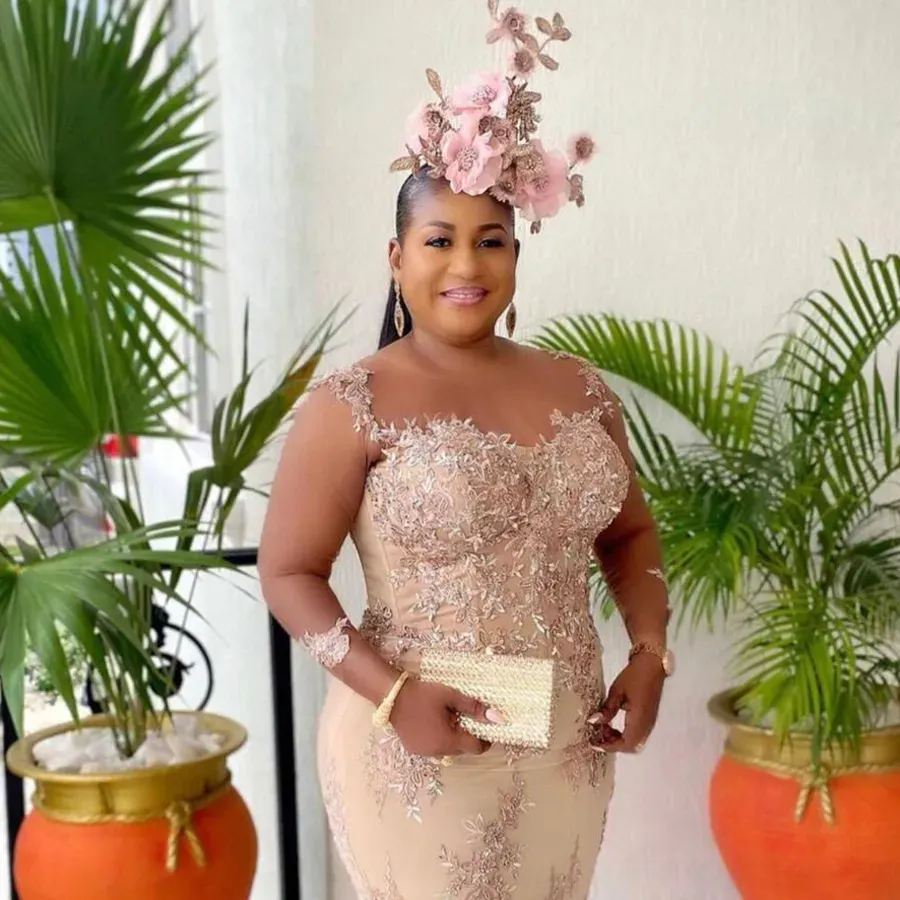 Vintage Illusion Long Sleeves Evening Dreses Plus Size Sheer Neck Lace Appliques Beads Sequins Mermaid Prom Gowns Customized