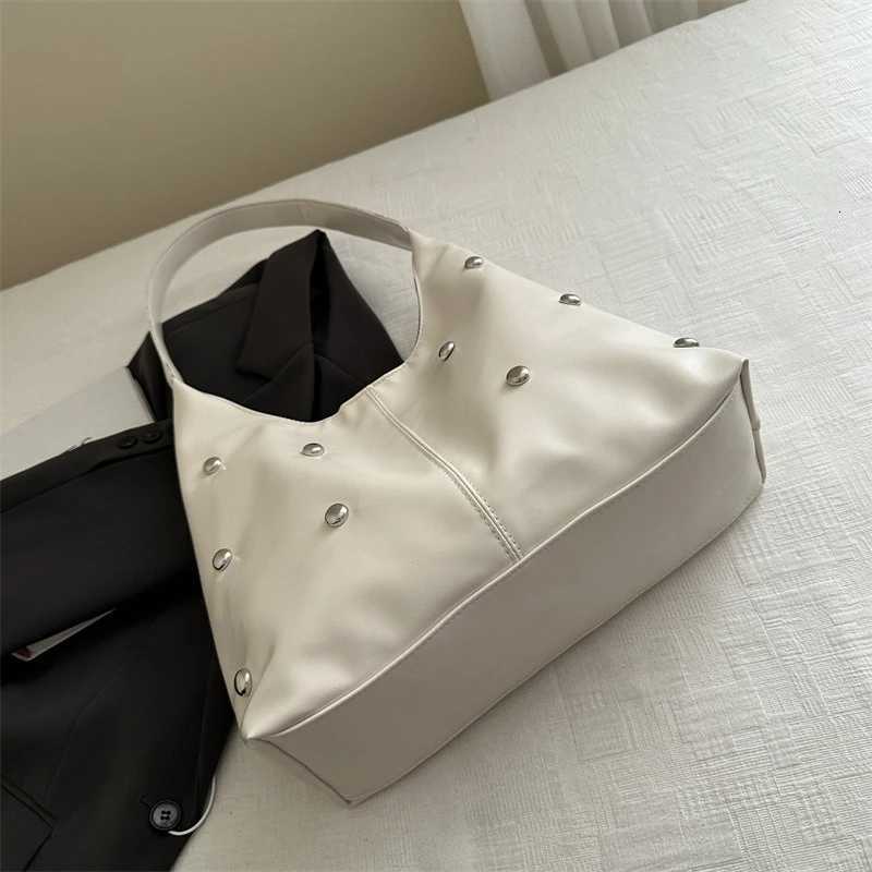 High-quality Large-capacity Bag for Wen New 2025 College Student Single-shoulder Bag Classes Niche Design Commuting Tote Bag Y250718