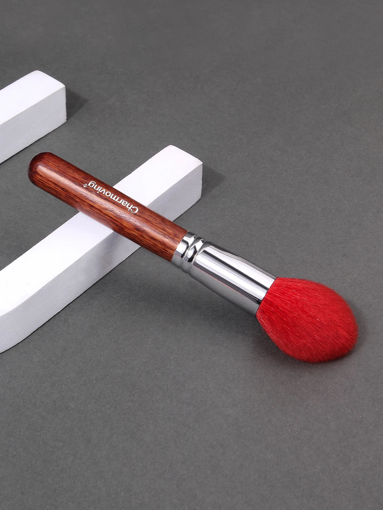 Professional Large Makeup Brush Mahogany Wood Handle with Natural Hair Setting Powder Foundation for Face Blusher Use 250716