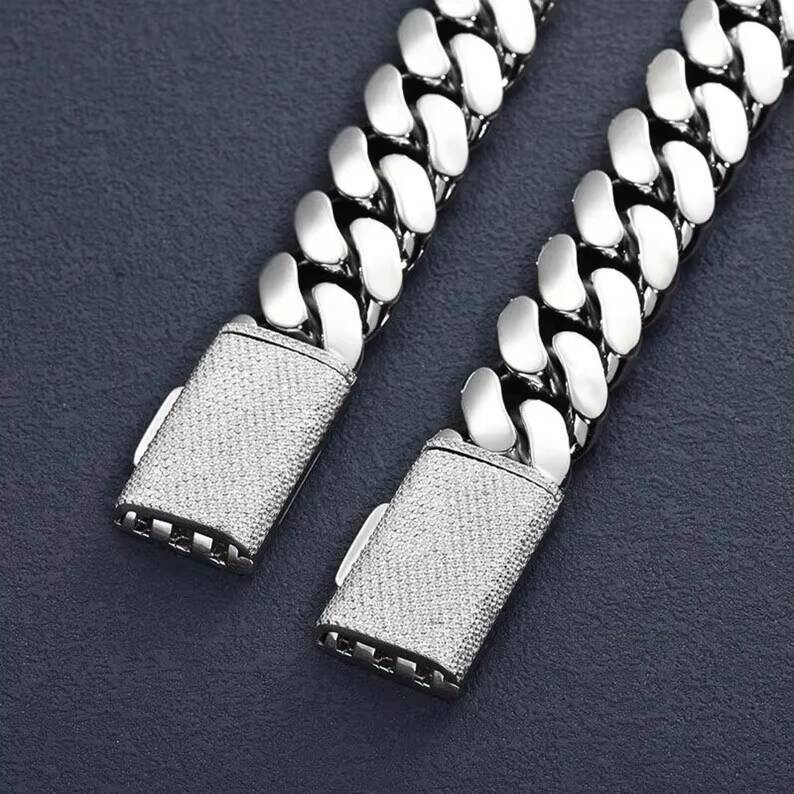 Hiphop Necklace Cuban Chain 20mm Custom Clasp 925 Sterling Silver VVS Moissanite Plain Miami Cuban Link Chain
