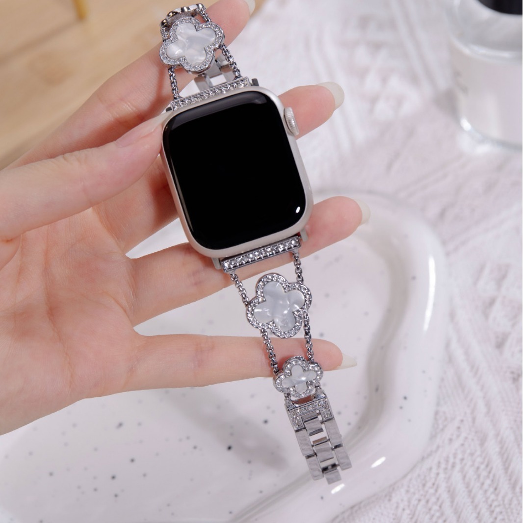 Compatible with iWatch S9 Clover Mother-of-Pearl Dia-Encrusted Apple Watch S8 SE Metal Strap ddmythur