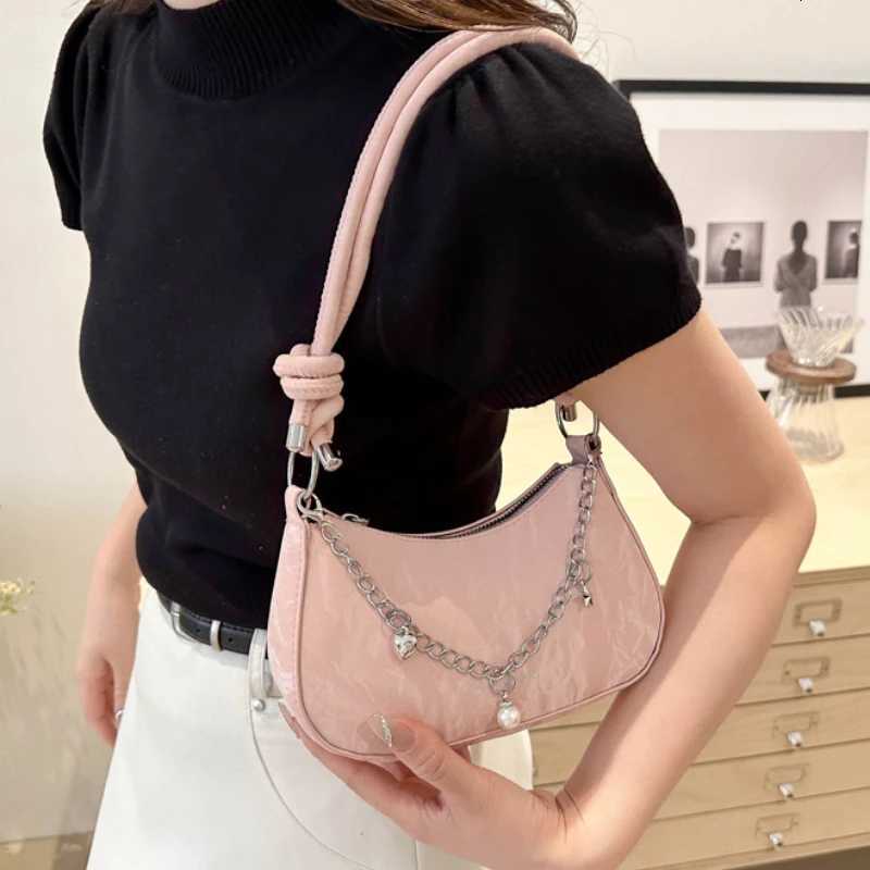 2025 Summer New Korean Version Womens Niche Underarm Bag Fi Chain Shoulder Internet Foreign Style Messenger Bags XJ250718