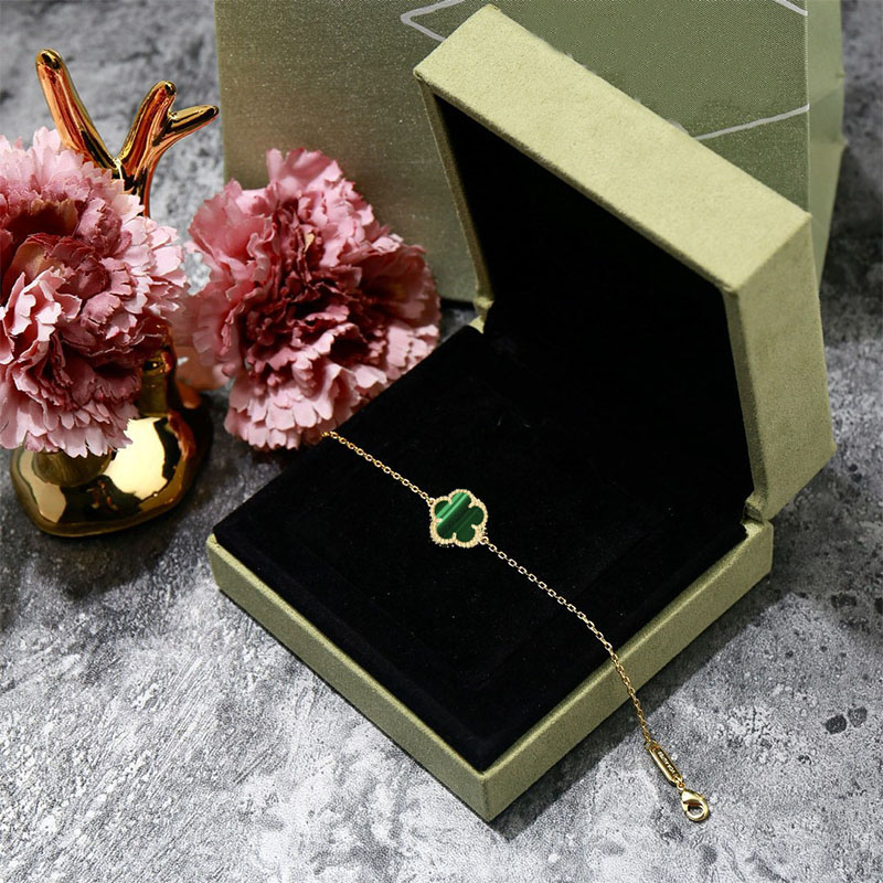 Fashion brand clover bracelet classic single flower chain bracelet women's charm stainless steel designer bracelet