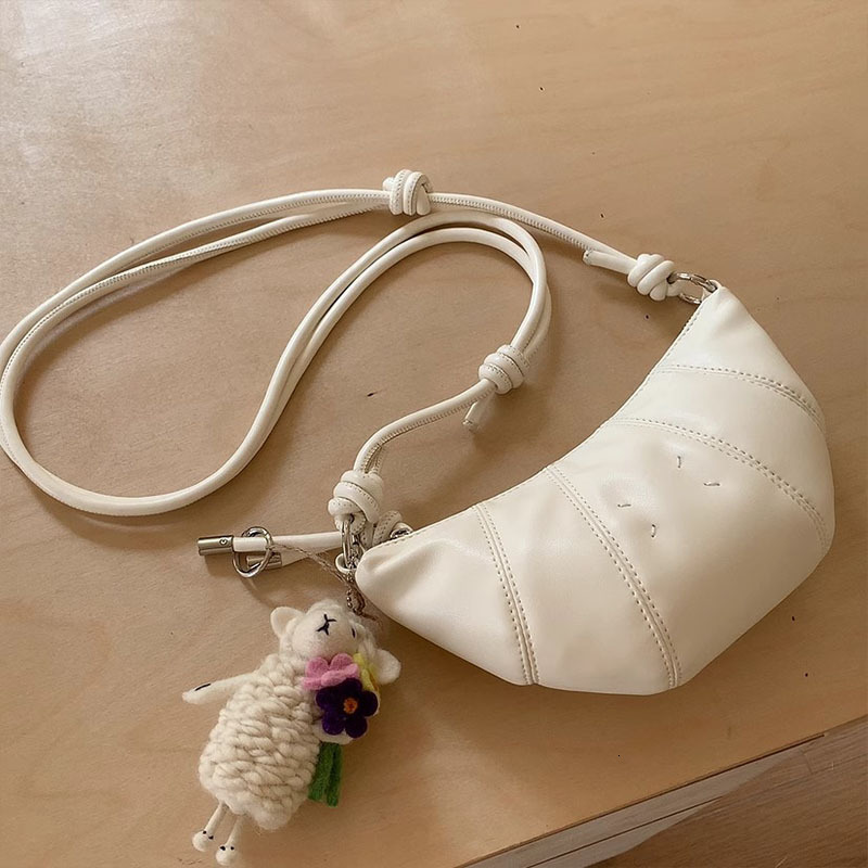 2025 Summer new women's shoulder bag new simple and casual lightweight dumpling bag women's shoulder bag new designer bag new designer luxur