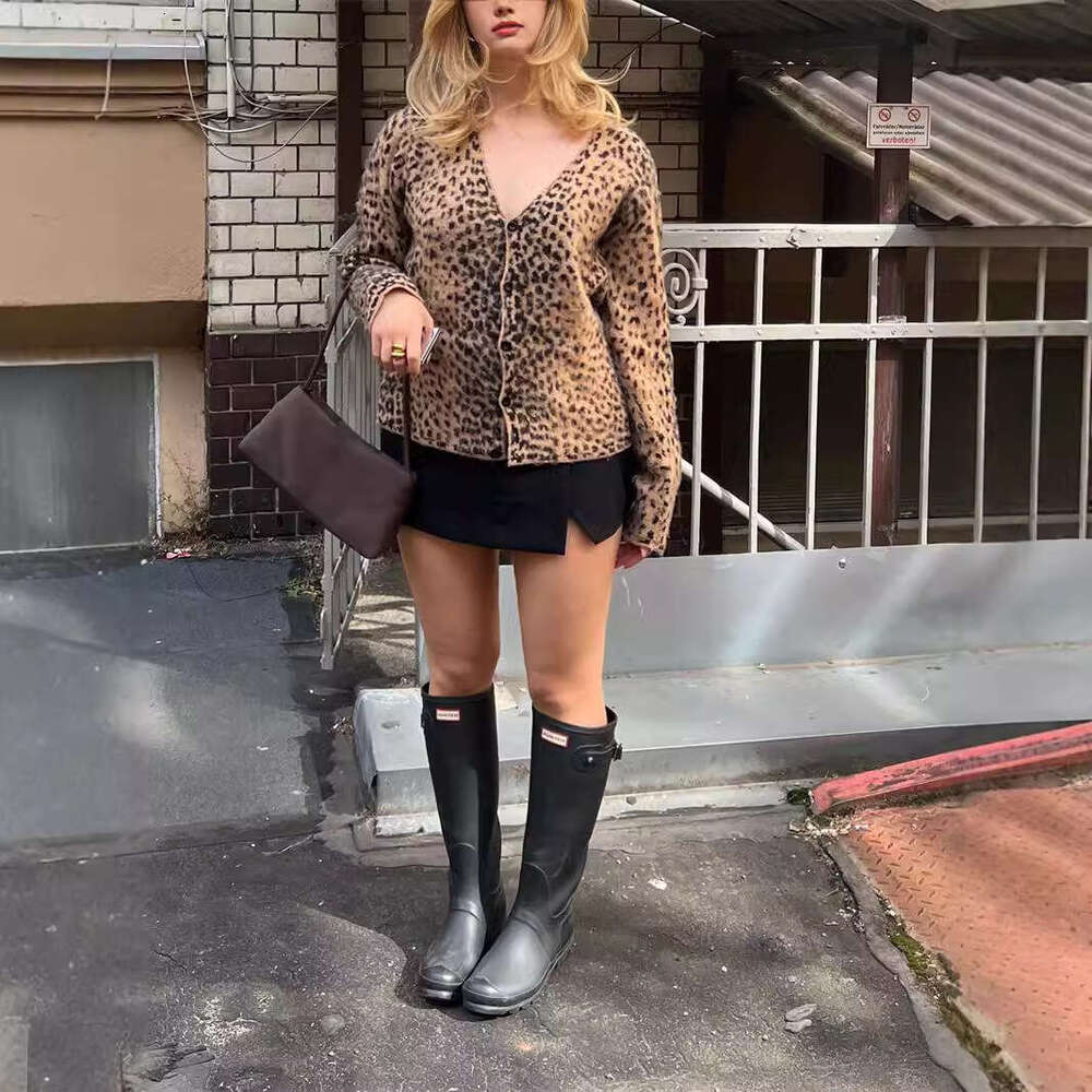 American V-Neck Casual Charm Leopard Print Soft Mohair Knitted Cardigan Hot Girl Autumn Winter Sweater Coat For Women B5