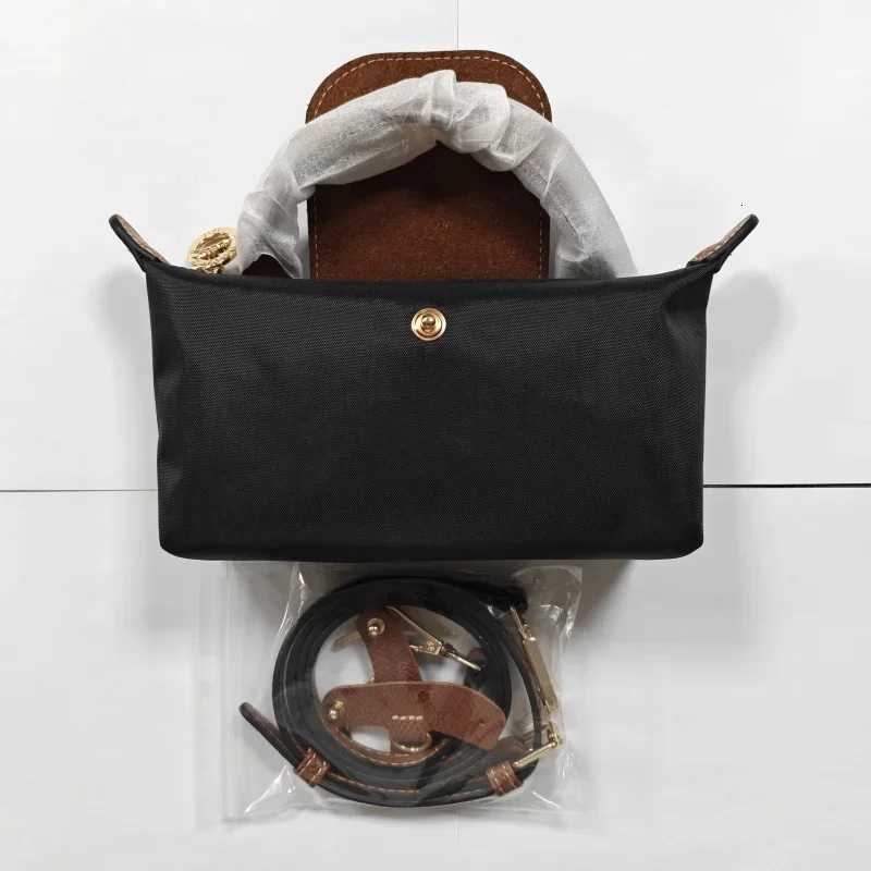 Haute qualit femmes Mini tote Sac nylon sans perforation une paule Sling Bag multifonctionnel printemps automne dumpling bag Y250717