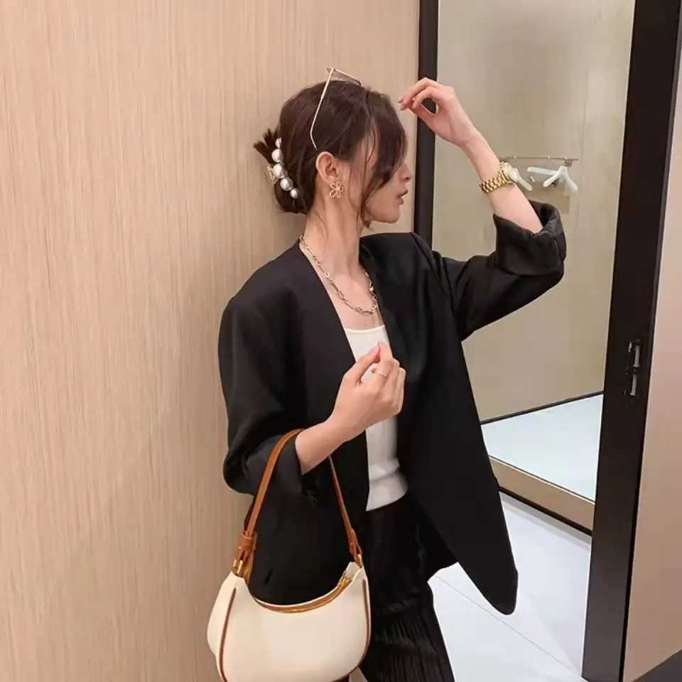 2024 New Fi Hot Style All-Mah French Niche High-end Shoulder Trendy Small Crossbody Bag for Women XJ250718