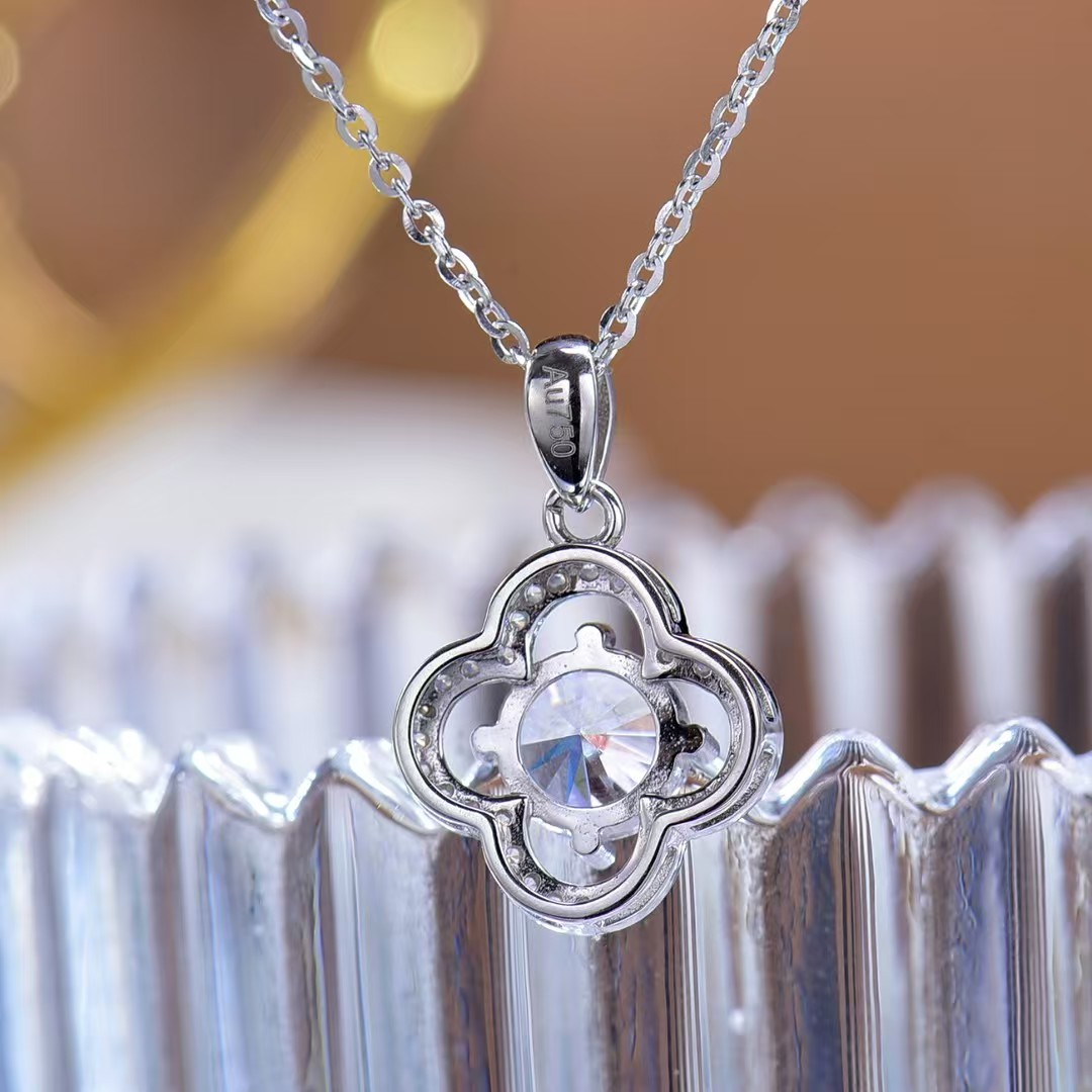Elegant Four - leaf Clover Moissanite Pendant - Micro - Pave Set, Ideal Gift for Expressing Wishes, Shiny Lab - Grown Gem Accessory