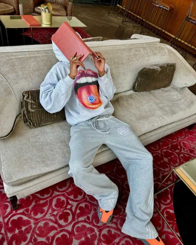 American High Street Retro Big Mouth Anime Print Oversized Hoodie Men Y2K Harajuku Fashion Hip-hop Rock Loose Pullover Women X250718