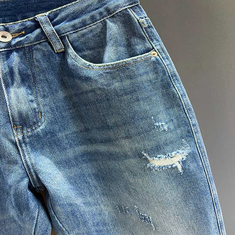 Ripped Jeans Men New Personality Fashion Vintage Blue Streetwear Baggy Denim Pants Casual Tapered Hole Frayed Trousers Men X250718