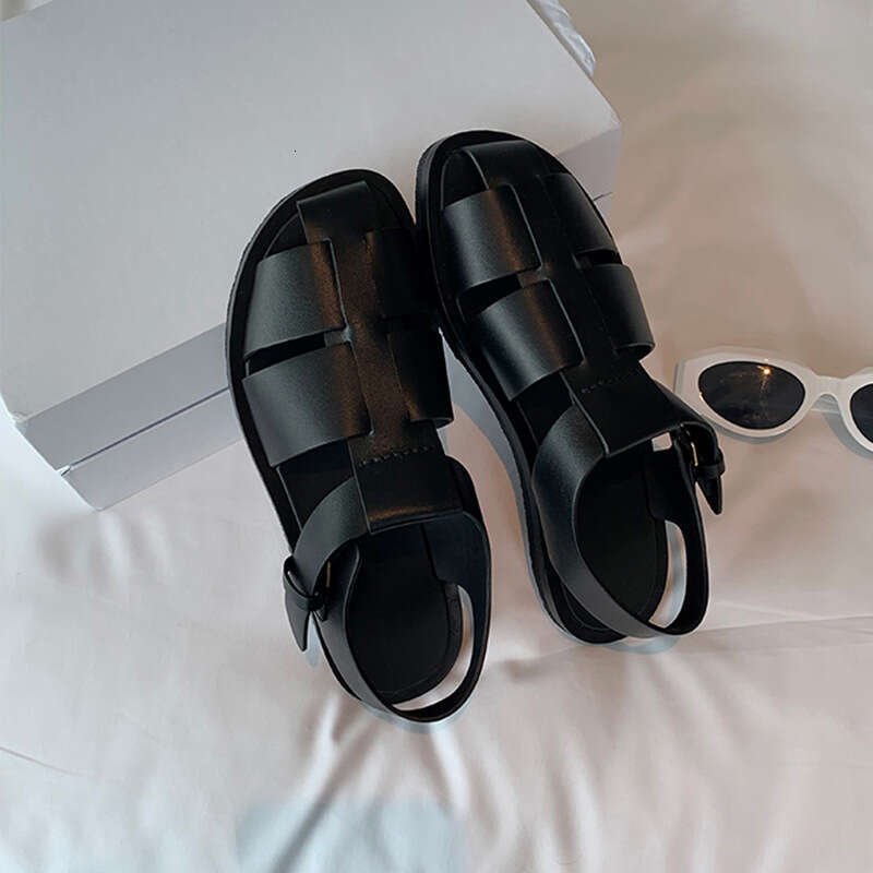 Designer Studiolee Fashion Round Toe Heavy Craft Soft Leather Sole Wide Breathable Adjustable Roman Sandals for Women