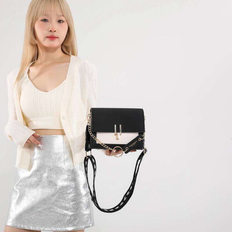 2024 Spring New Color Contrast Fashion PU Shoulder Bag, Suitable For Business Commute Shopping Party Friends