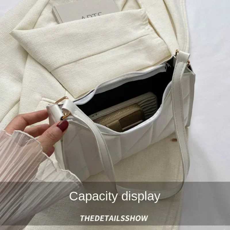 Trendy Women Shoulder Bag PU Leather Underarm Bag Solid Color Handbags Leisure Commuting Small Handle Bags Fashion Zipper Clutch R250717