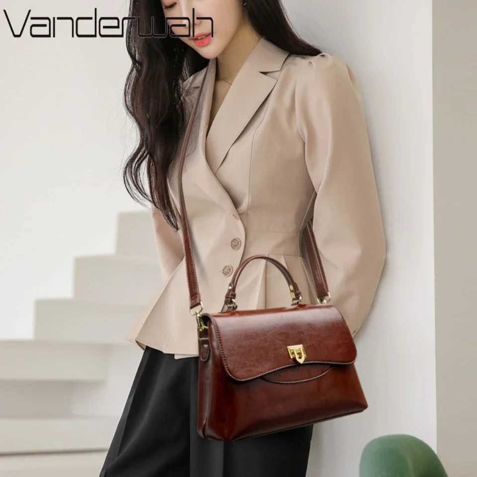 Large Capacity Multilayer Shoulder Messenger Bag High Quality Leather Handbag Women Designer Crossbody Sac Female Tote Z250718