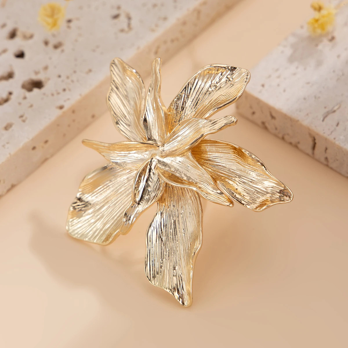 IngeSightZ Exaggerated Bilayer Big Flower Ring for Women 2024 Personality Metal Punk Party Finger Jewelry Accessories 250716