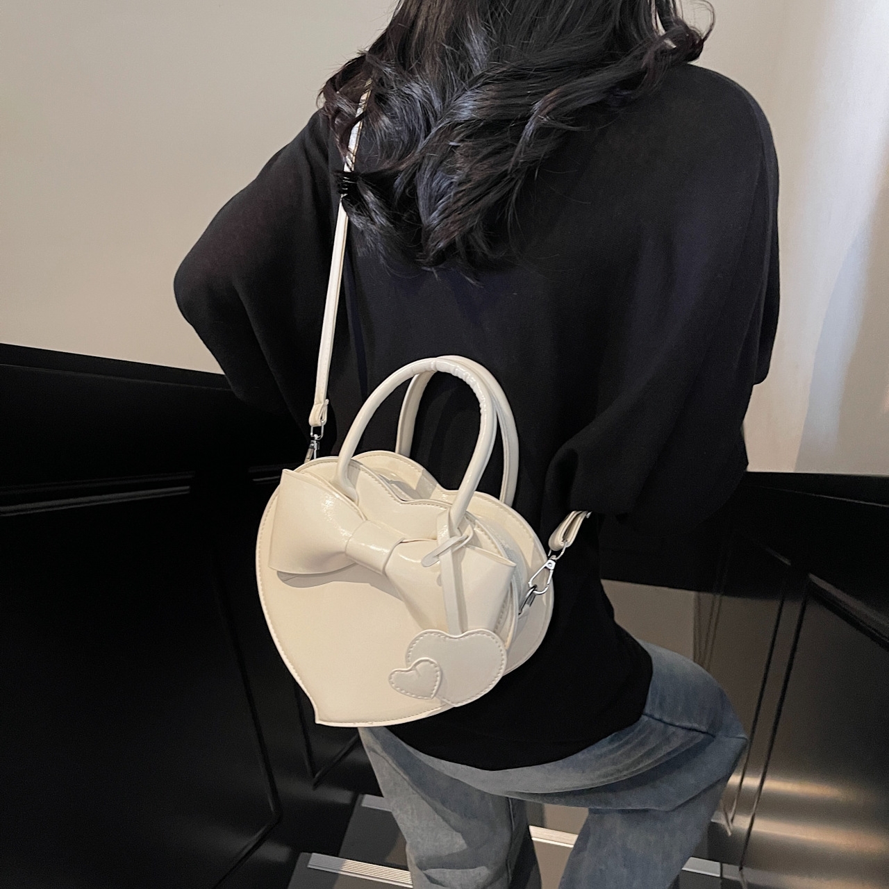 2025 New Style Heart - shaped Bow - knot Handbag for Women a Fashionable and Sweet Cross - body Bag for Girls