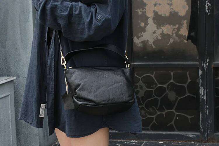 Leather cowhide women's shoulder bag dumplings soft leather crossbody handbag