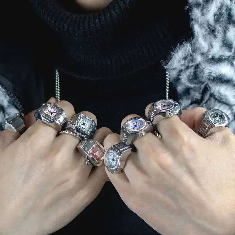 free shipping Vintage Punk Finger Mini Elastic Strap Alloy Watches Couple Rings Jewelry Clock Retro Roman Quartz Watch Ring Women Me