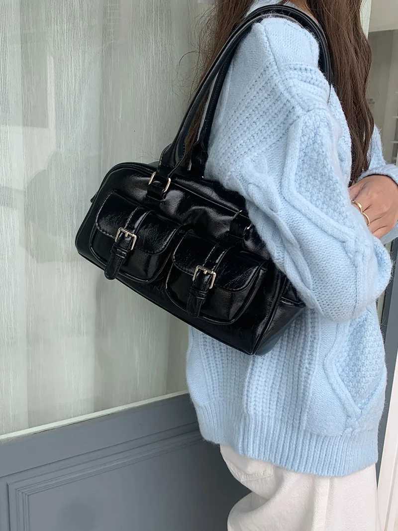 2025 New Large Capacity Instagram Bowling Handbag Casual Versatile Shoulder Bag Fi Commuter Underarm Bag Y250718