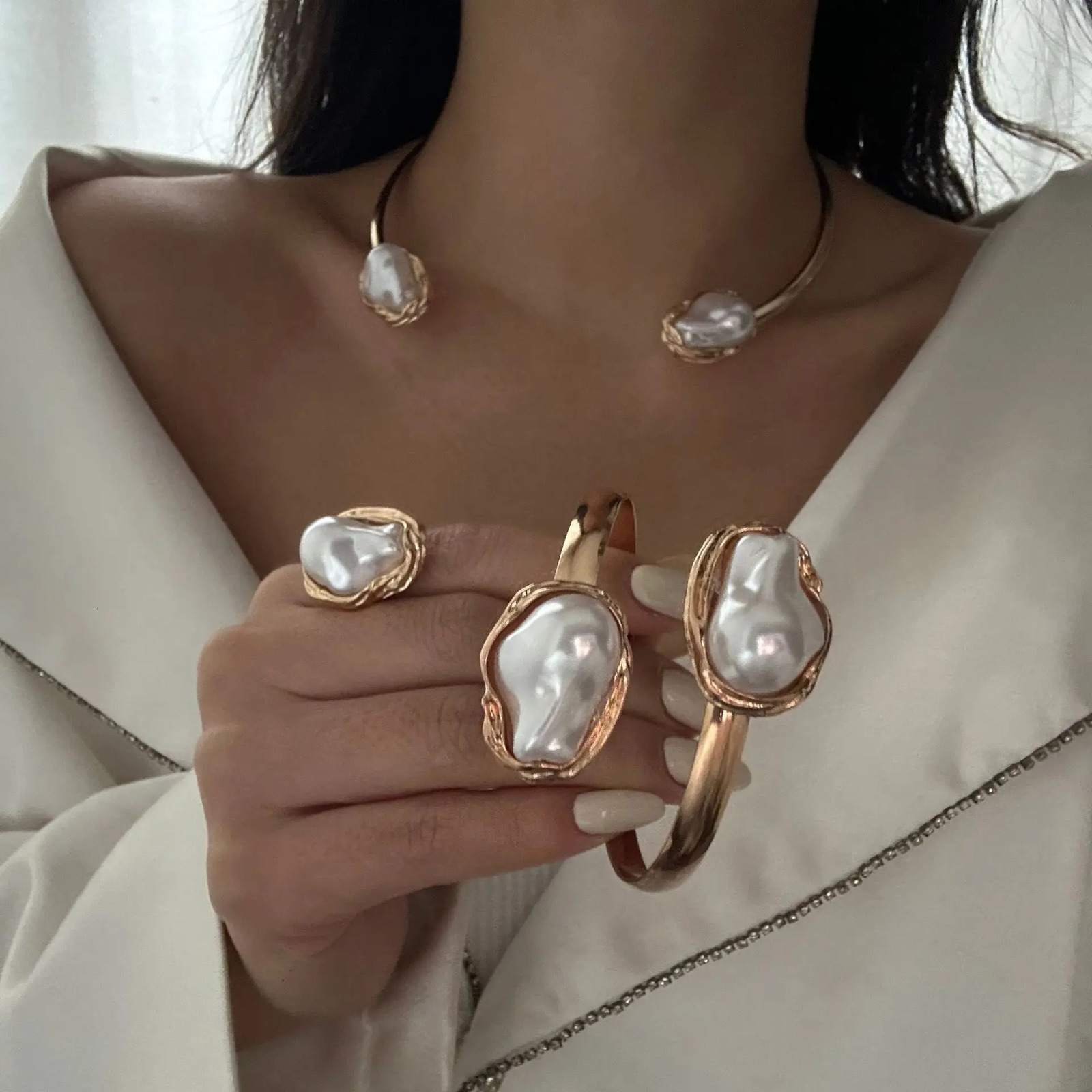 DIEZI French Style Baroque Pearl Torque Necklace Bangle Ring Set For Women Punk Gold Silver Color Clavicle Jewelry Set 250715