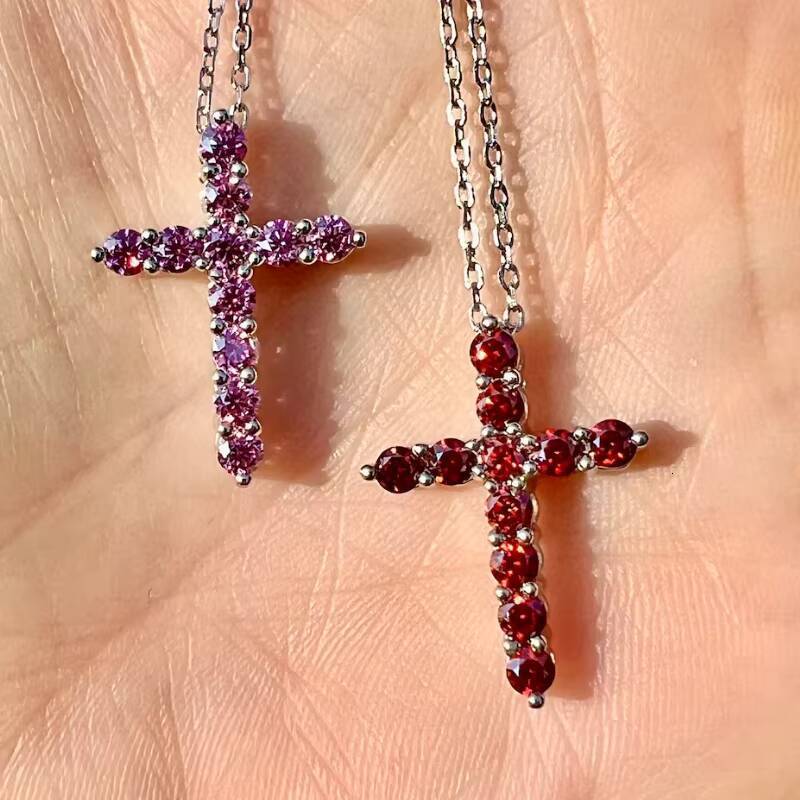 Hip Hop Moissanite Cross Pendant Iced Out Necklace GRA VVS 3mm Round Custom Moissanite Pendant