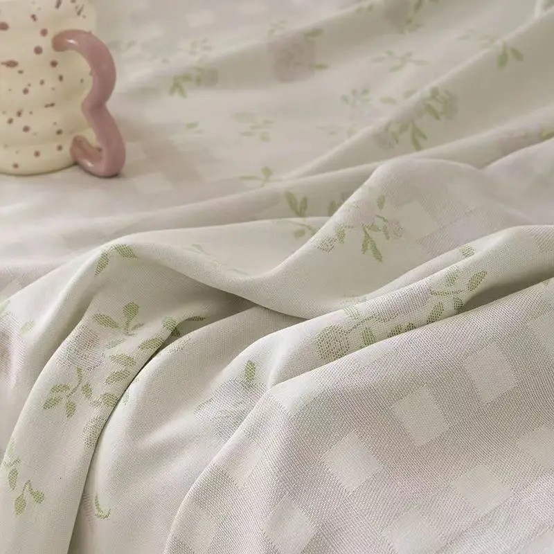 Summer Lyocell Bamboo Fiber Blanket Cooling Bedding For Single Bed Sheet Silky Yarn Dyed Jacquard Double-layer Throw 150x200cm 250714