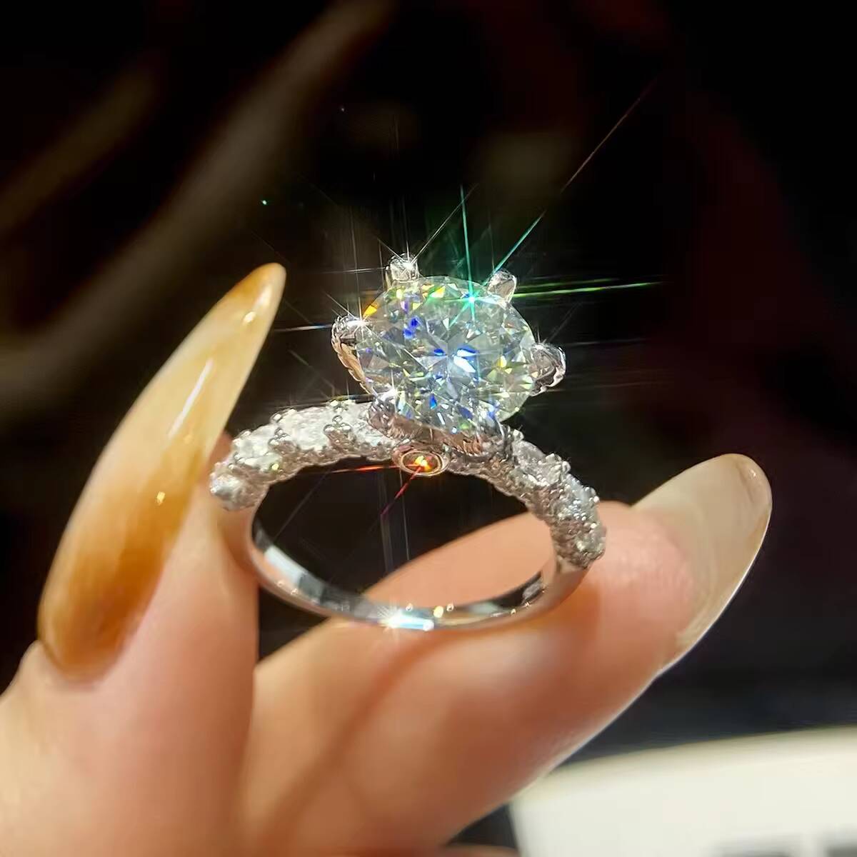 Wholesale GRA Moissanite Ring Sterling SilverJewelry Unique 1 2 3 5 Ct Round Shape Diamond 925 Sterling Silver Ring for Women