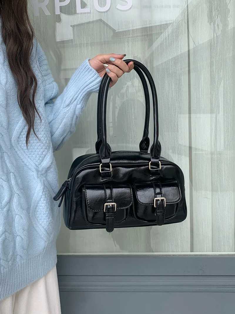 2025 New Large Capacity Instagram Bowling Handbag Casual Versatile Shoulder Bag Fi Commuter Underarm Bag Y250718
