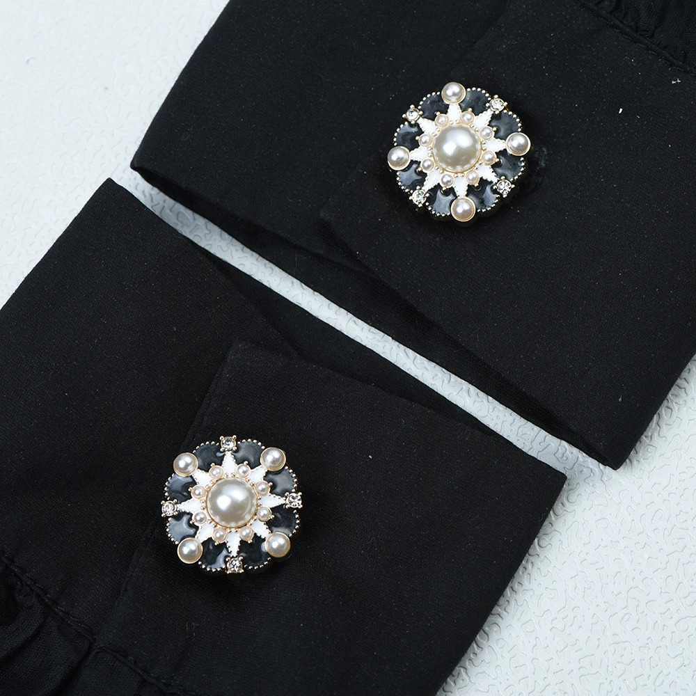 ICEYY2pcslot CC pearl Cufflink Button Covers For Shirt Blossom Clip Sleeve Buttons Fashion Girls Gifts Tux Cufflinks 250715