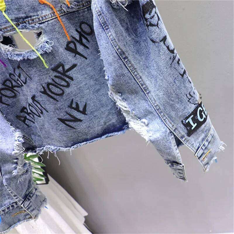Fashion Rivet Beading Tassel Letter Graffiti Denim Women Loose Short Outerwear Holes Long Sleeve Jeans Jacket Coat Female