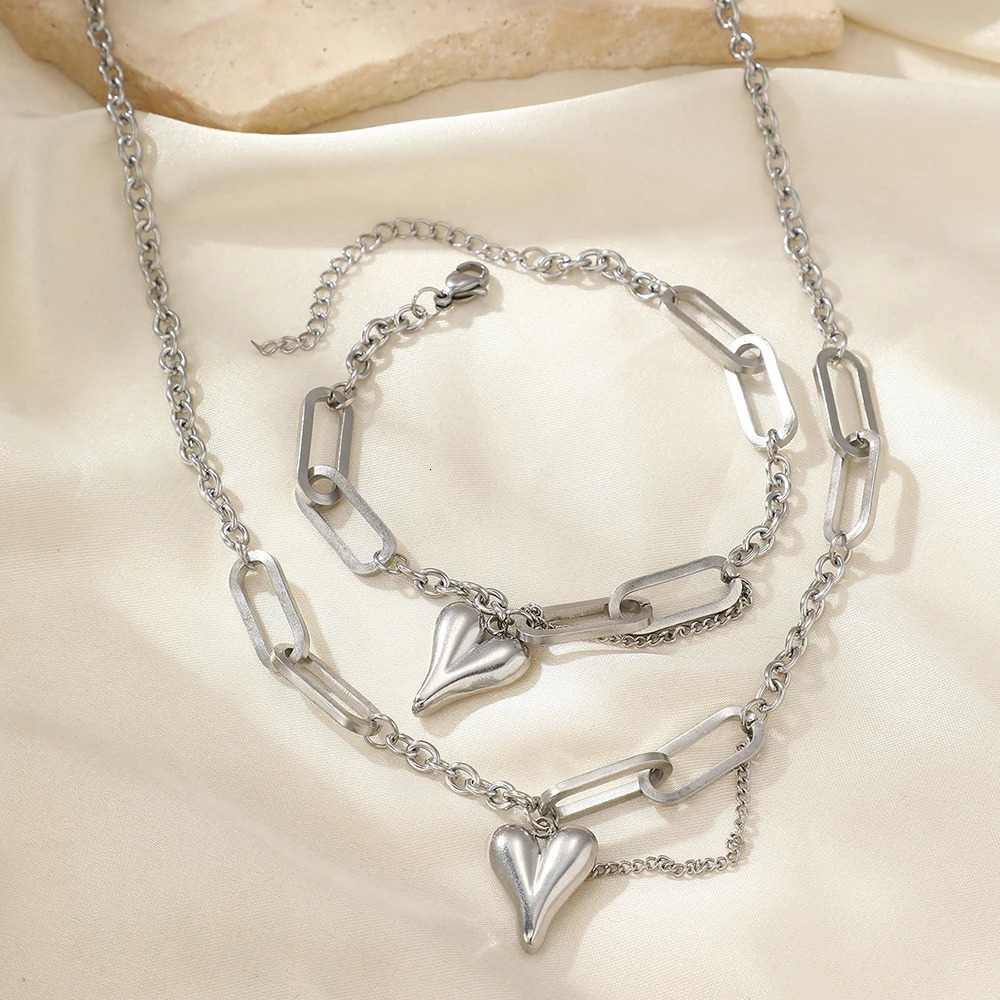 Stainless steel combination of two sets of light retro heart-shaped irregular chain womens jewelry daily matching 250715