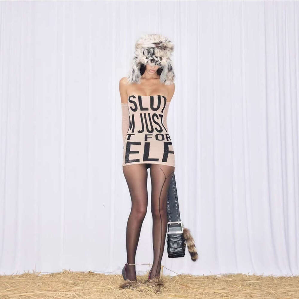 American Style Letter Print Sexy Top Hot Girl Design Slimming Off-Shoulder Long Sleeve T-Shirt B5