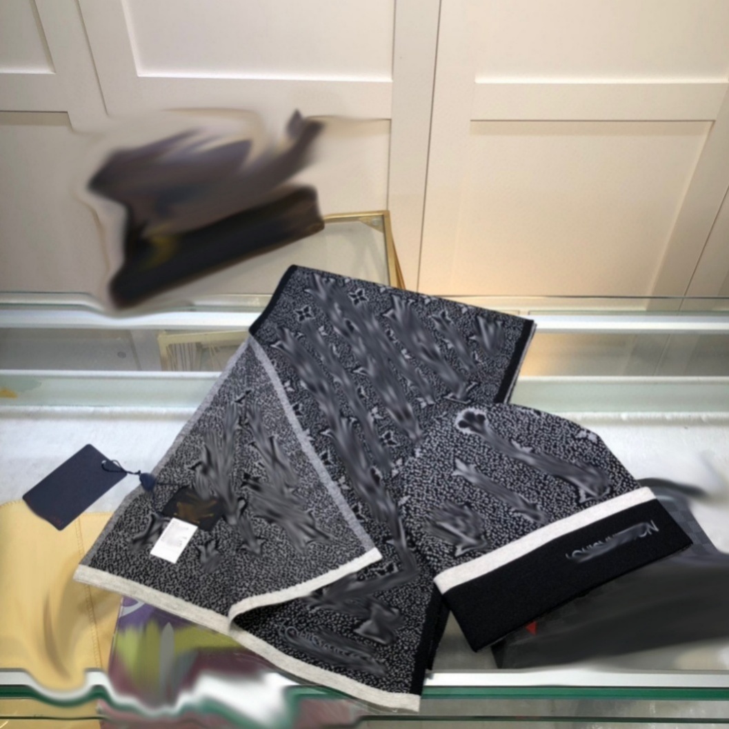 Luxury Winter Hat and Scarf Set for Men & Women Ultra-Soft Cashmere Knit Beanie Plaid Scarf Elegant Cold Weather Accessories Matching Outfit for Snow Christmas Gift e4