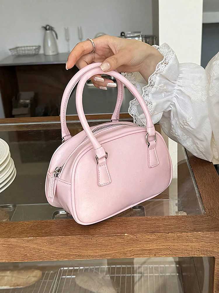 2025 new cute mini handbag crossbody bag shoulder bag bowling bag small square bag fashionable daily commuting womens bag Y250717