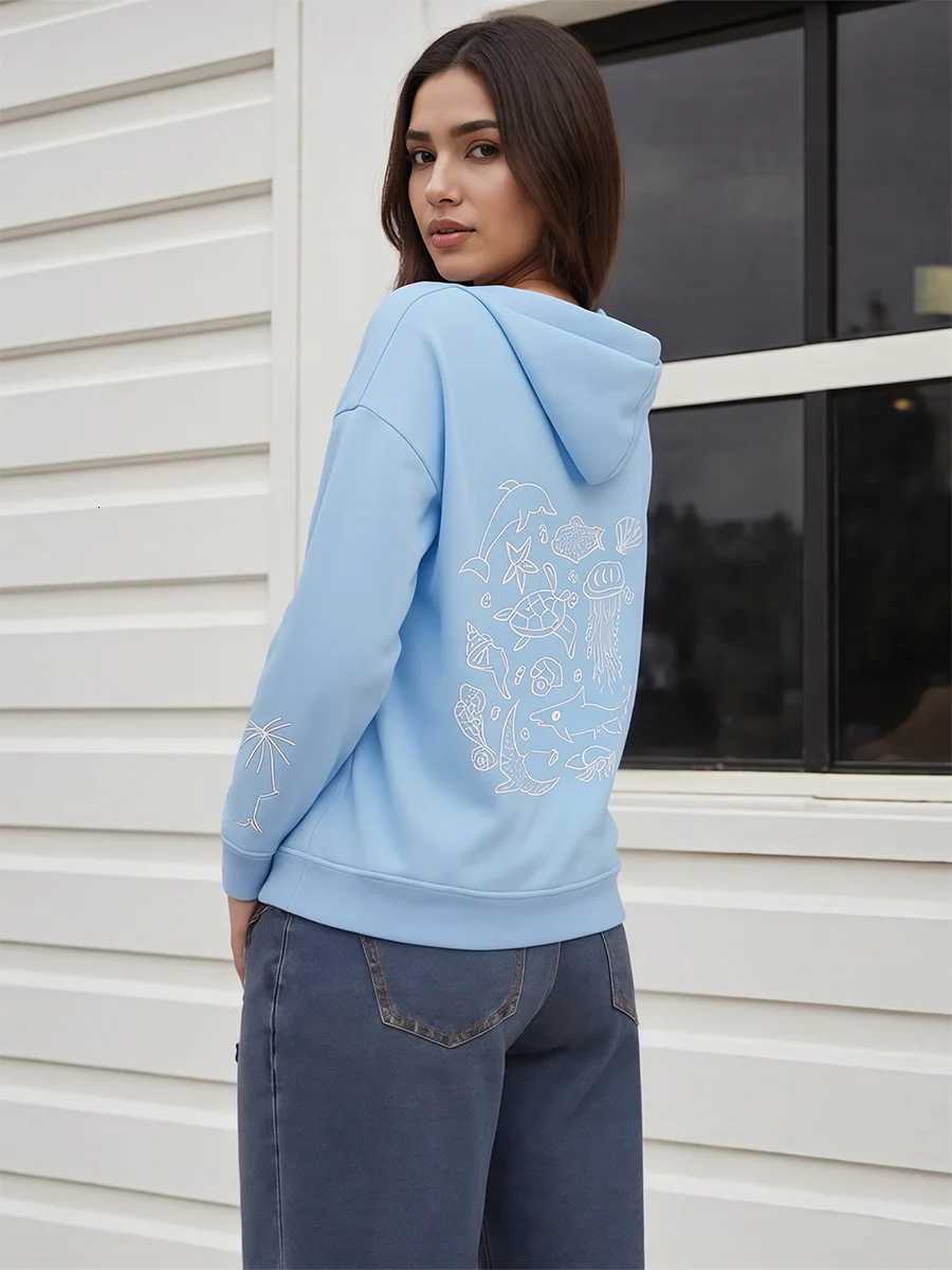 Womens Ocean-Inspired Hoodies with Sea Creature Print Long Sleeve Oversized Sweatshirts for Casual Streetwear Fashion XJ250717