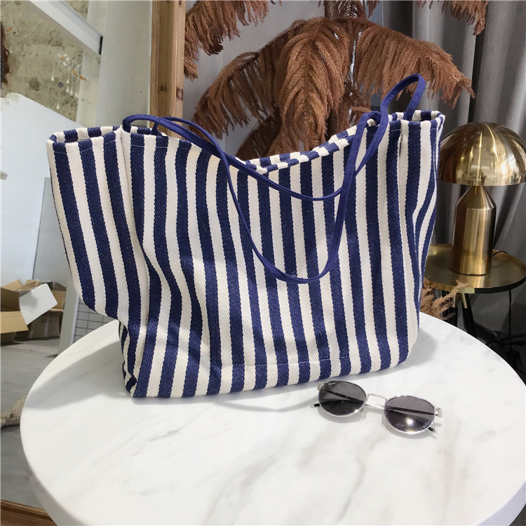 T01 Large Capacity Korean-style Classic Vintage Striped Shoulder Bag Chic and Simple Canvas Bag Trendy Street Style Bag