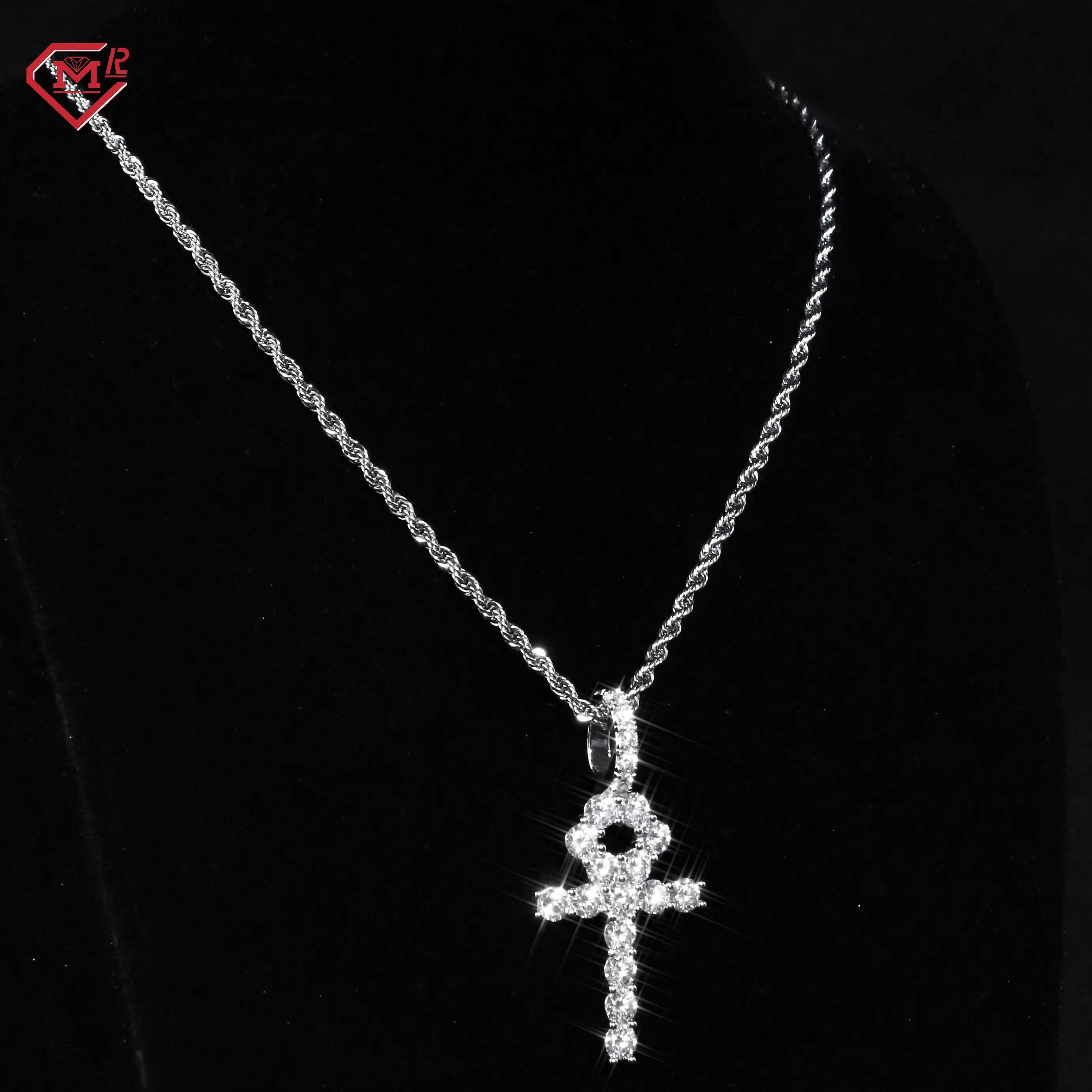 Factory Price Moissanite Pendant Men Sparkling 925 Sterling Silver Vvs Iced Out Moissanite Pendant